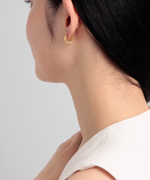 PLUS VENDOME(プラス ヴァンドーム)の「フープ_S キャッチレスピアス(ピアス(両耳用)・レディース・ゴールド/シルバー・ONE SIZE)」の13枚目の写真