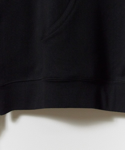 Russell Athletic(ラッセルアスレティック)の「RUSSELL ATHLETIC / ラッセルアスレティック × BerBerJin / ベルベルジン Nu Blend Double Face CN Sweat ダブルフェイス クルーネック スウェット トレーナー シンプル 長袖 メンズ レディース 2026年 秋 秋服 冬 冬服(スウェット・メンズ・ブラック/チャコールグレー/ネイビー・L/XL/M)」の9枚目の写真