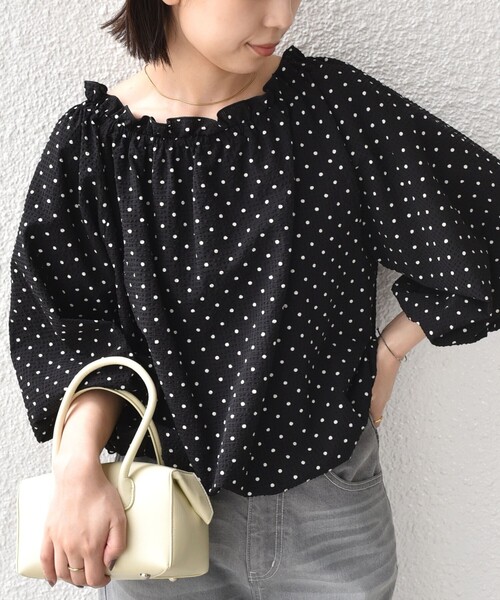 SHIPS Colors(シップス カラーズ)の「SHIPS Colors:〈洗濯機可能〉サッカー ドット 2WAY ブラウス◇(シャツ/ブラウス・レディース・ブラック/ブラウン/ベージュ・ONE SIZE)」の18枚目の写真