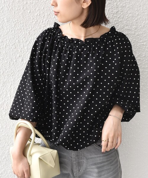 SHIPS Colors(シップス カラーズ)の「SHIPS Colors:〈洗濯機可能〉サッカー ドット 2WAY ブラウス◇(シャツ/ブラウス・レディース・ブラック/ブラウン/ベージュ・ONE SIZE)」の19枚目の写真