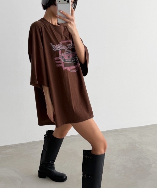 ipugo(イプゴ)の「ipugo/イプゴ ヴィンテージ風グラフィックTシャツ 2026秋物 秋服 2026年秋冬(Tシャツ/カットソー・レディース・ブラウン/グレー/ホワイト・FREE)」の12枚目の写真