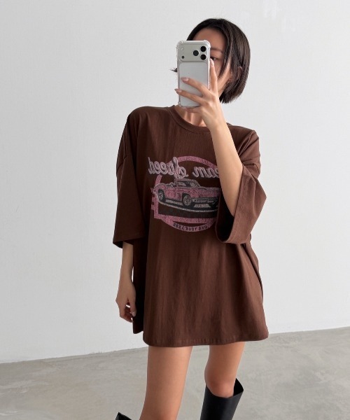 ipugo(イプゴ)の「ipugo/イプゴ ヴィンテージ風グラフィックTシャツ 2026秋物 秋服 2026年秋冬(Tシャツ/カットソー・レディース・ブラウン/グレー/ホワイト・FREE)」の10枚目の写真