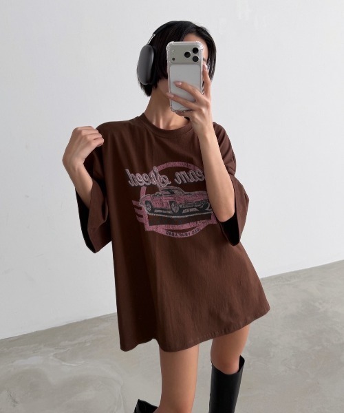 ipugo(イプゴ)の「ipugo/イプゴ ヴィンテージ風グラフィックTシャツ 2026秋物 秋服 2026年秋冬(Tシャツ/カットソー・レディース・ブラウン/グレー/ホワイト・FREE)」の11枚目の写真