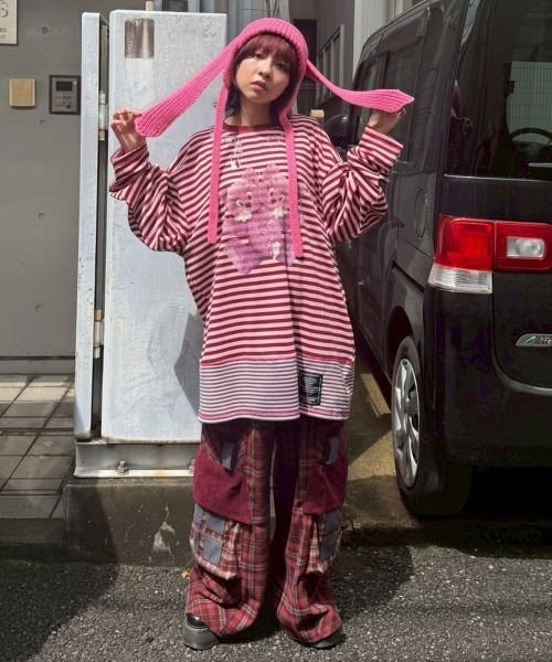 Candy Stripper(キャンディストリッパー)の「HOUSE POCKET CARGO パンツ(カーゴパンツ・レディース・ブラック系その他/ブラック/ボルドー・FREE)」の6枚目の写真
