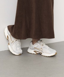 NIKE V5RNR