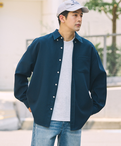 THE CRAFT CREW PRODUCTS(ザクラフトクループロダクツ)の「<UVカット・イージーケア>マルチファンクショナル オックスフォード オーバーサイズ ボタンダウンシャツ【THE CRAFT CREW PRODUCTS】(シャツ/ブラウス・メンズ・サックスブルー系/オフホワイト/ダークネイビー/ブラック系/サックスブルー・S/L/M)」の9枚目の写真