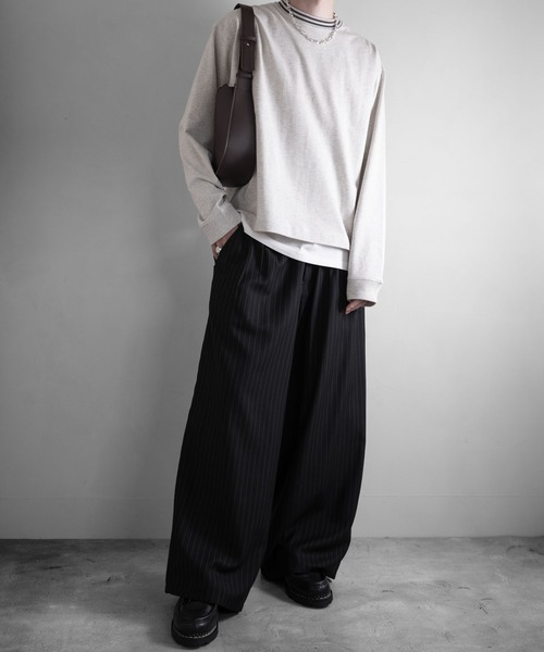 RUUBON（ルーボン）の「【RUUBON】cropped long sleeve Tee / クロップドロングスリーブTシャツ/ロンT（Tシャツ/カットソー・メンズ・ナチュラル/オフホワイト/ブラック/ダークグレー・S/L/M）」の11枚目の写真