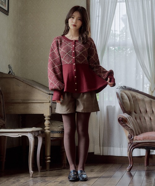 mideal(マイディール)の「argyle pattern peplum knit / アーガイルペプラムニット(ニット/セーター・レディース・ボルドー/ネイビー/ダークブラウン/ブラウン/グレー・FREE)」の15枚目の写真