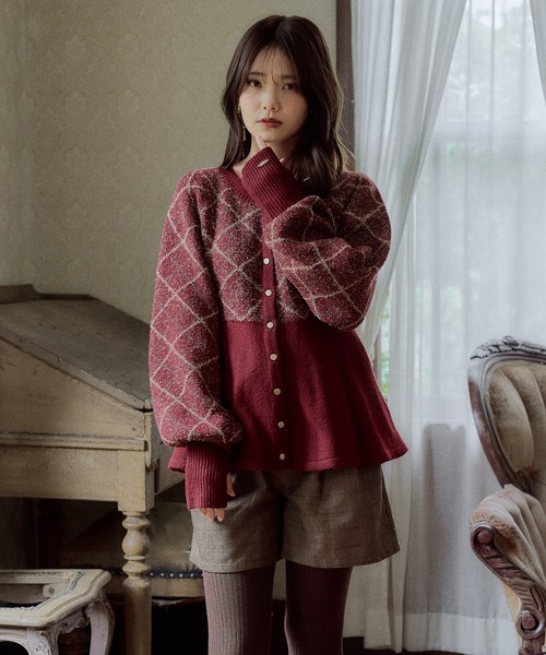 mideal(マイディール)の「argyle pattern peplum knit / アーガイルペプラムニット(ニット/セーター・レディース・ボルドー/ネイビー/ダークブラウン/ブラウン/グレー・FREE)」の12枚目の写真