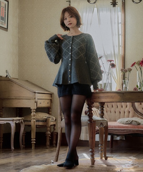 mideal(マイディール)の「argyle pattern peplum knit / アーガイルペプラムニット(ニット/セーター・レディース・ボルドー/ネイビー/ダークブラウン/ブラウン/グレー・FREE)」の7枚目の写真