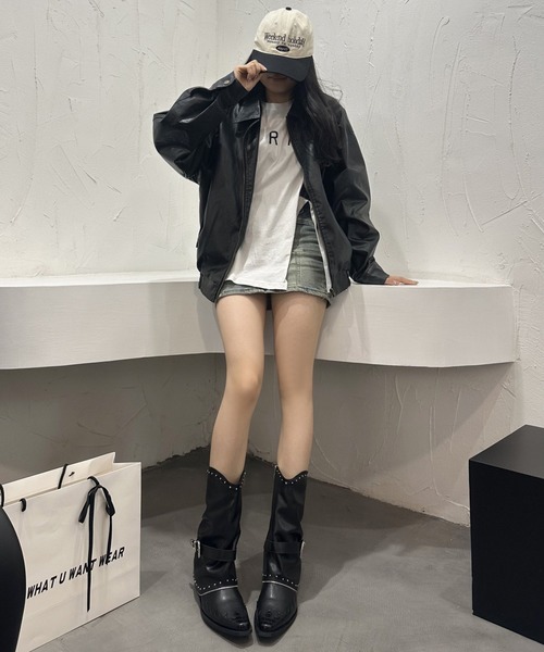 Chiina(チーナ)の「【Chiina】ウエスタンバックル スタッズルーズミドルブーツ(ブーツ・レディース・ブラック・38/36/40)」の3枚目の写真