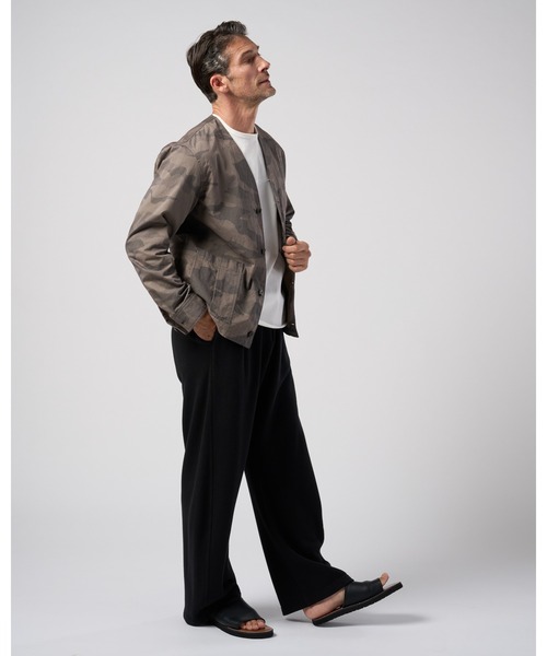 wjk(ダヴルジェイケイ)の「utility light coverall jacket(ノーカラージャケット・メンズ・ブラック/カーキ/グレー系カモフラージュ・X-LARGE/LARGE/MEDIUM/SMALL)」の6枚目の写真