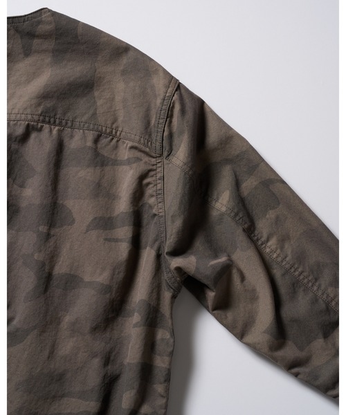 wjk(ダヴルジェイケイ)の「utility light coverall jacket(ノーカラージャケット・メンズ・ブラック/カーキ/グレー系カモフラージュ・X-LARGE/LARGE/MEDIUM/SMALL)」の20枚目の写真