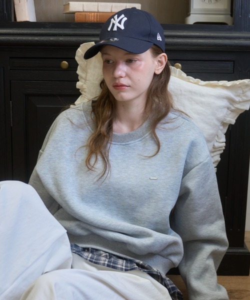 Birthday room(バースデイルーム)の「プレート付きチェックフリルスウェット/Checked Ruffle Sweatshirt with Plaque(スウェット・レディース・グレー/ネイビー・FREE)」の8枚目の写真