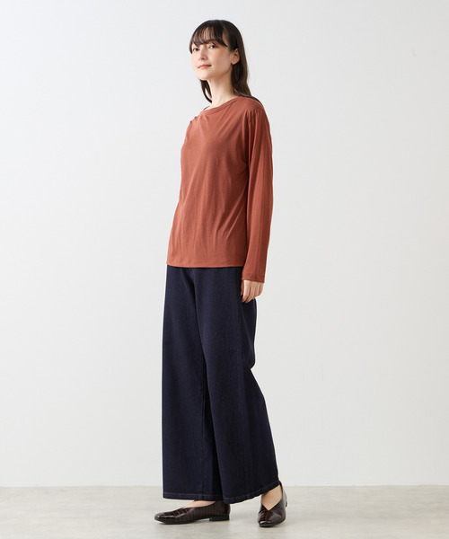 LOGEMENT DE CLAIRE(ロジュモンドクレール)の「シアークルーネックカットソー(Tシャツ/カットソー・レディース・キナリ/カーキ/レンガ/ブラック・FREE)」の18枚目の写真