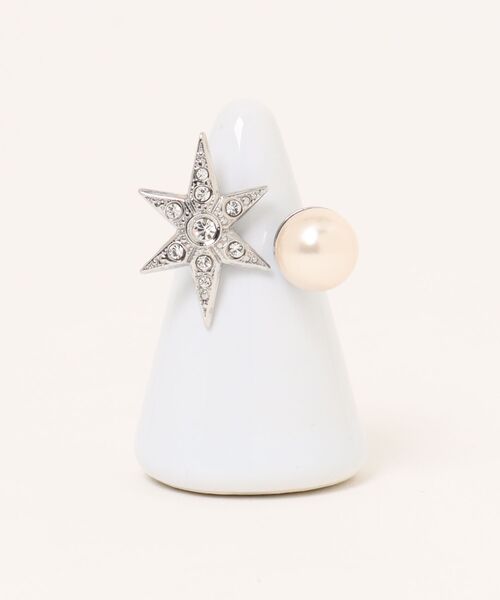 Tiara(ティアラ)の「【ADER.bijoux/アデルビジュー】STAR pearl ring(リング・レディース・シルバー・FREE)」の1枚目の写真