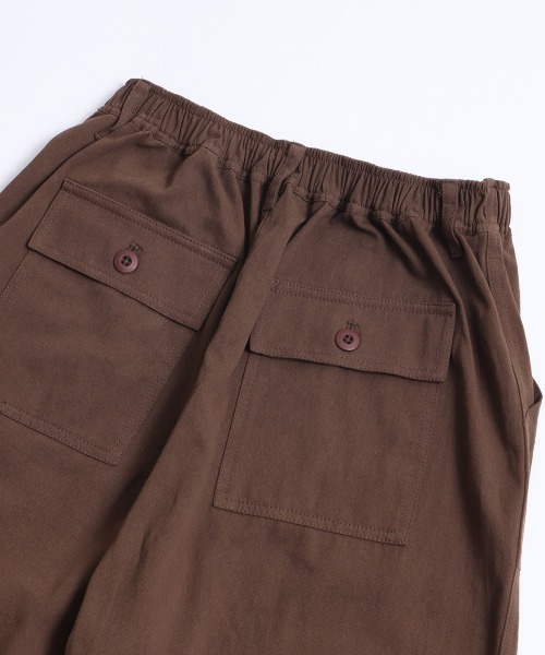 le colis(ルコリ)の「ツイルベイカーワイドストレートパンツ(その他パンツ・レディース・ダークブラウン/チャコールグレー/グリーン/エンジ/ブラック・LARGE/MEDIUM)」の9枚目の写真