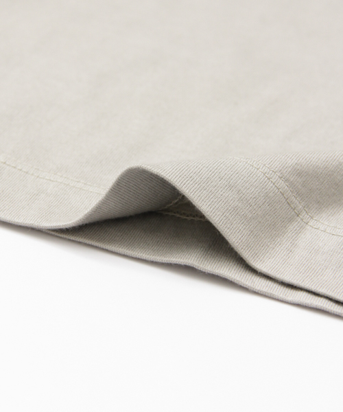 URBAN RESEARCH（アーバンリサーチ）の「UR ペルビアンTシャツ（Tシャツ/カットソー・レディース・ホワイト/レンガ/ベージュ/ネイビー/ブラック・FREE）」の11枚目の写真