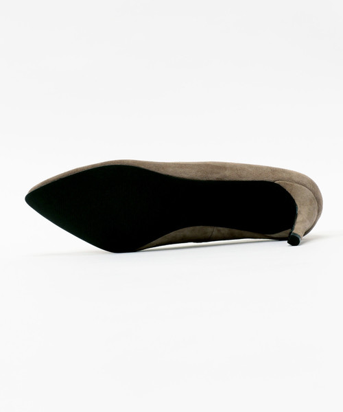 Tiara（ティアラ）の「ベーシックスエードパンプス（パンプス・レディース・ブラック/ベージュ/ピンク・S/M/L）」の6枚目の写真