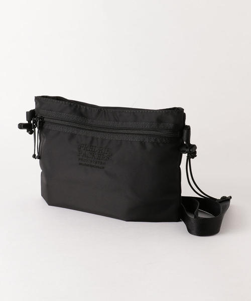FREDRIK PACKERS(フレドリックパッカーズ)の「<FREDRIK PACKERS>UTILITY SACK/ショルダーバッグ(ショルダーバッグ・レディース・ブラック/ワインレッド/その他1・FREE)」の4枚目の写真