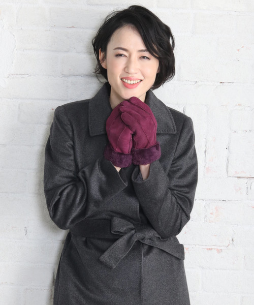 sankyo shokai（サンキョウショウカイ）の「ムートンレザー手袋（手袋・レディース・ネイビー/パープル/キャメル・M）」の3枚目の写真