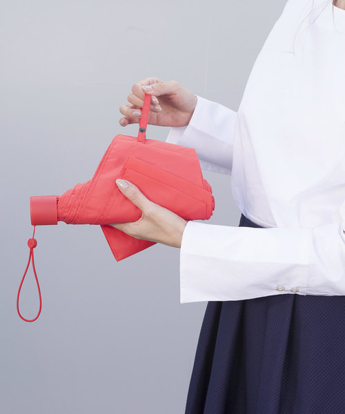 Wpc.（ダブリュピーシー）の「「濡らさない傘」アンヌレラ unnurella mini（折りたたみ傘・レディース・オフホワイト/ドット/ストライプ/ピンク/ネイビー/ホワイト×ブルー/レッド/ブルー/チェック/ブルー系その他/グリーン・FREE）」の22枚目の写真