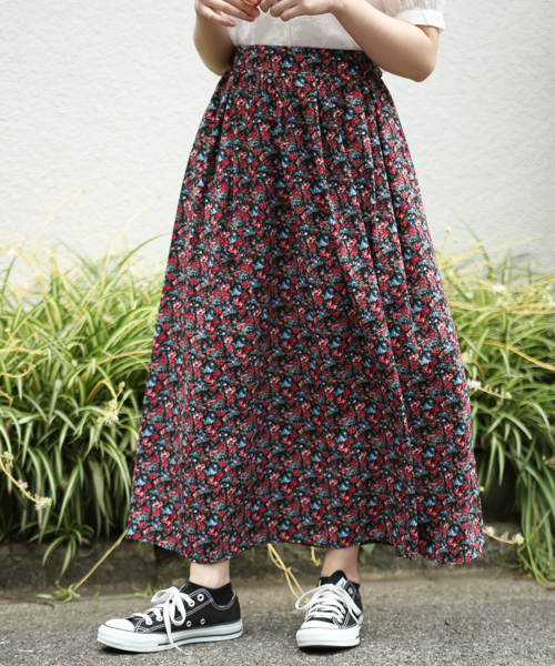 apres jour（アプレジュール）の「ヴィンテージフラワーフレアスカート【ZOZOTOWN限定アイテム】（スカート・レディース・レッド系その他/ダークブラウン・フリー）」の3枚目の写真