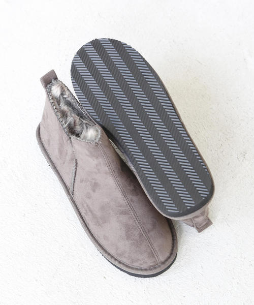coen（コーエン）の「【昨年大人気】エコファーショートブーツ（ブーツ・レディース・グレー/ブラック/ダークブラウン・MEDIUM/SMALL/LARGE）」の6枚目の写真