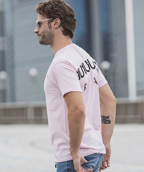 1PIU1UGUALE3  RELAX （ウノピゥウノウグァーレトレ リラックス）の「1PIU1UGUALE3 RELAX(ウノピゥウノウグァーレトレ リラックス)バックロゴプリントTシャツ（Tシャツ/カットソー・メンズ・ホワイト/ブラック/ブルー/パープル/ダークグリーン/ライトブルー/チャコールグレー/ピンク/ネイビー・SMALL/MEDIUM/LARGE/X-LARGE/XX-LARGE）」の18枚目の写真