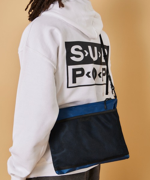 BURLAP OUTFITTER(バーラップアウトフィッター)の「SACOCHE/ サコッシュ(ショルダーバッグ・メンズ・ブラック/グリーン系その他/レッド/ベージュ系その他/ホワイト/カーキブラウン/ブルー系その他/オレンジ/クリア・ONE SIZE)」の21枚目の写真