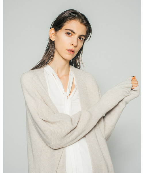 CASA FLINE(カーサフライン)の「ウールカシミヤロングカーディガン(カーディガン/ボレロ・レディース・ブラック/アイボリー・FREE)」の7枚目の写真