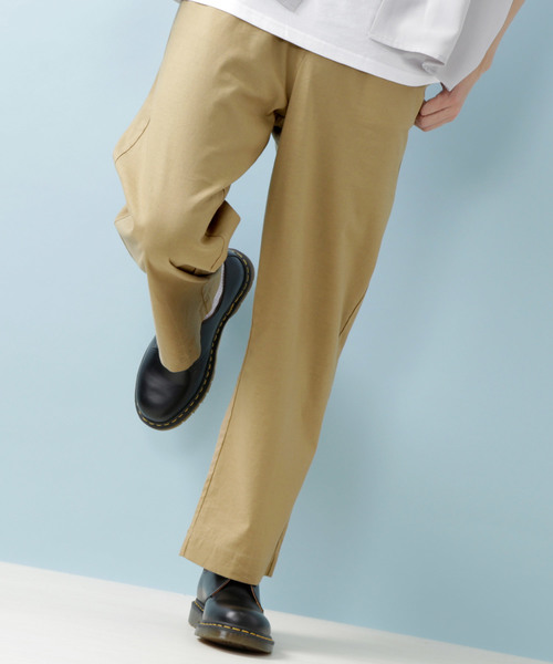 MONO-MART（モノマート）の「綿麻ストレッチタックワイドパンツ（その他パンツ・メンズ・ブラック/ベージュ/ネイビー/ライトオリーブ/グレー系その他/ベージュ系その他・S/M/L）」の4枚目の写真