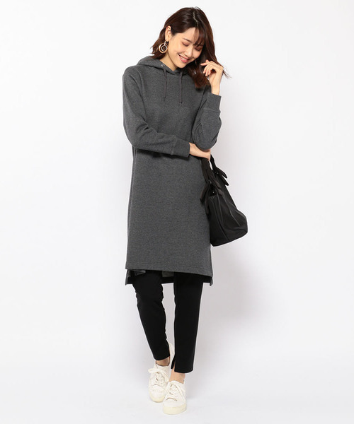 Petit Honfleur（プチオンフルール）の「裏起毛フードワンピース（ワンピース・レディース・グレー/チャコールグレー/サックスブルー・M size/L size）」の10枚目の写真