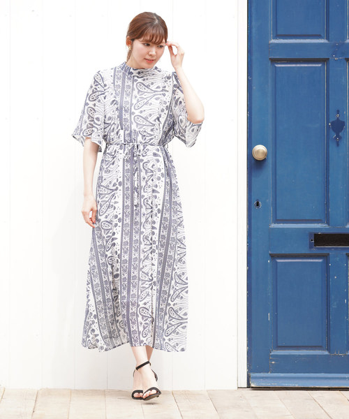 rps（アールピーエス）の「ペイズリーハイネックワンピース