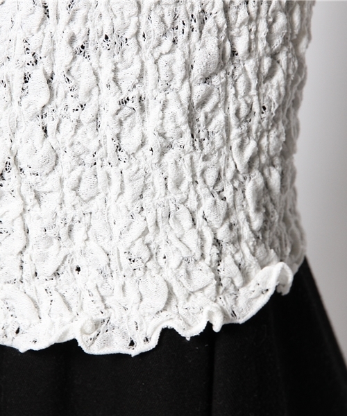 Chico（チコ）の「レースシャーリングTOPS（Tシャツ/カットソー・レディース・ホワイト/ネイビー・FREE）」の9枚目の写真