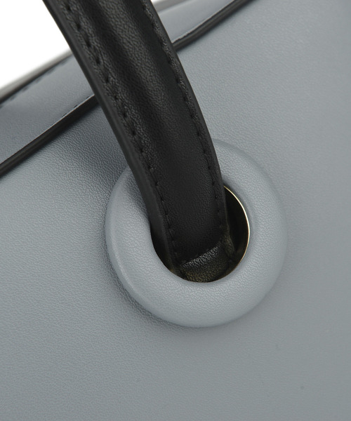 Ungrid（アングリッド）の「【Ungrid/アングリッド】　スクウェアー2WAYショルダーバッグ（ショルダーバッグ・レディース・ブラック/ベージュ/ベージュ系その他/ブルー系その他・FREE）」の12枚目の写真