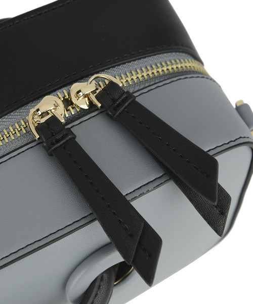 Ungrid（アングリッド）の「【Ungrid/アングリッド】　スクウェアー2WAYショルダーバッグ（ショルダーバッグ・レディース・ブラック/ベージュ/ベージュ系その他/ブルー系その他・FREE）」の13枚目の写真