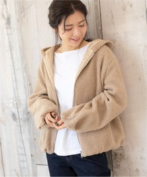 PREFERIR�i�v���t�F���[���j�́u�{�A �R�[�g ���o�[�V�u�� �t�[�f�b�g �u���]���i�u���]���j�v