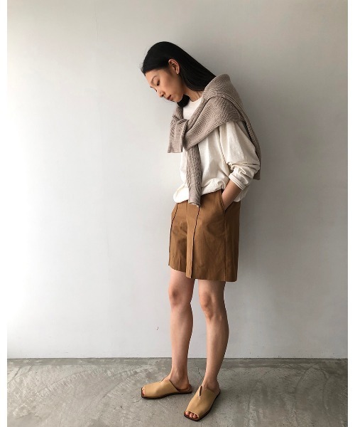 TODAYFUL（トゥデイフル）の「スムースステッチハーフパンツ（その他パンツ・レディース・ベージュ/キャメル・36inch/38inch）」の4枚目の写真