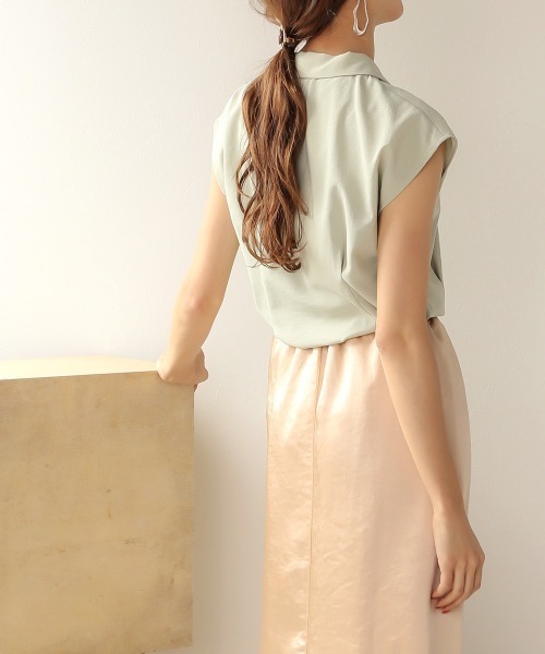 Bab（バブ）の「【WEB限定】フレンチスリーブオープンカラーブラウス（シャツ/ブラウス・レディース・ブラック/オフホワイト/ライトグリーン・38）」の22枚目の写真