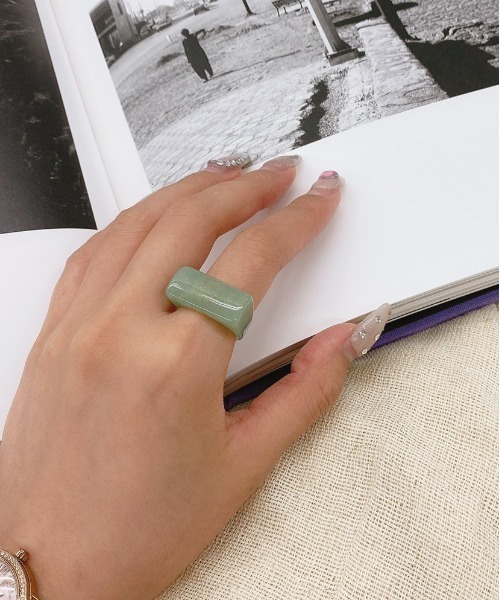 apres jour mignon(アプレジュールミニョン)の「【apresjour mignon×ARIAZ】スクエアカラーリング(リング・レディース・ライトブルー/ライトブラウン/ミント/ピンクベージュ/ライトベージュ・ONESIZE)」の4枚目の写真