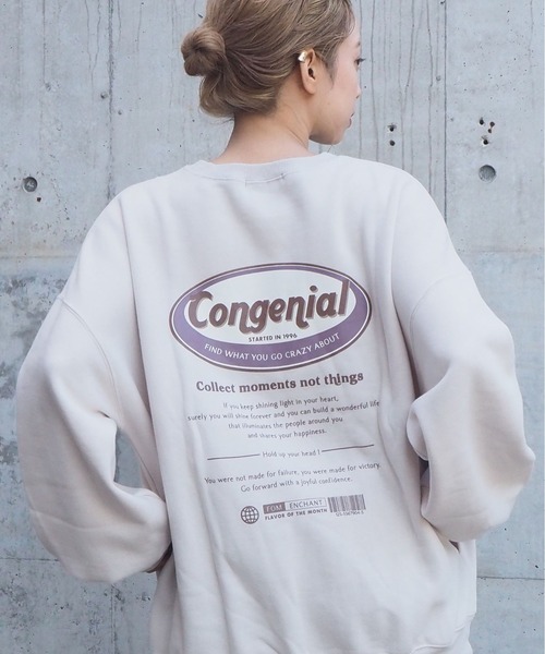 tiptop（ティップトップ）の「2020AW オーバルロゴ裏起毛ビッグスウェット（スウェット・レディース・パープル/ブルー/アイボリー/スミクロ/オフホワイト/ブラック/ダークグリーン・FREE）」の2枚目の写真