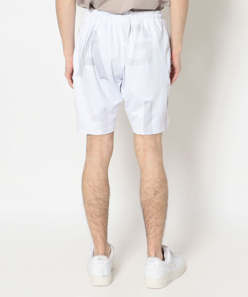 1piu1uguale3 RELAX（ウノピュウノウグァーレトレリラックス）の「1PIU1UGUALE3 RELAX/ウノピゥ ウノ ウグァーレ トレ リラックス/ラッシュガードハーフパンツ（ラッシュガード・メンズ・ホワイト/ブラック・SMALL/MEDIUM/LARGE/X-LARGE）」の6枚目の写真