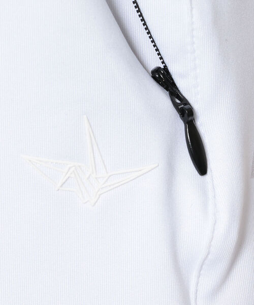 1piu1uguale3 RELAX（ウノピュウノウグァーレトレリラックス）の「1PIU1UGUALE3 RELAX/ウノピゥ ウノ ウグァーレ トレ リラックス/ラッシュガードハーフパンツ（ラッシュガード・メンズ・ホワイト/ブラック・SMALL/MEDIUM/LARGE/X-LARGE）」の10枚目の写真