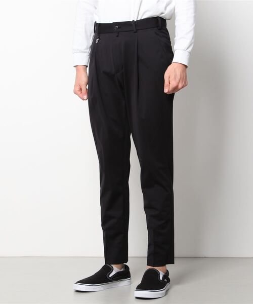Milok(ミロック)の「SOLOTEX HIGHT TENSION 1TUCK TROUSERS(スラックス・メンズ・ブラック・46)」の1枚目の写真