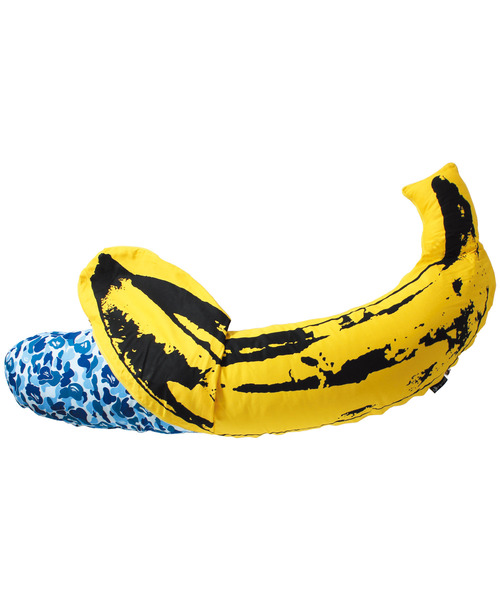 MLE × BAPE(R) ANDY WARHOL ABC BANANA CUSHION M（GREEN CAMO／BLUE
