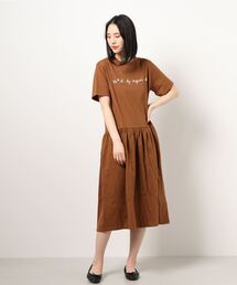 To b. by agnes b.（トゥービーバイアニエスベー）の「WR06 ROBE ロゴ