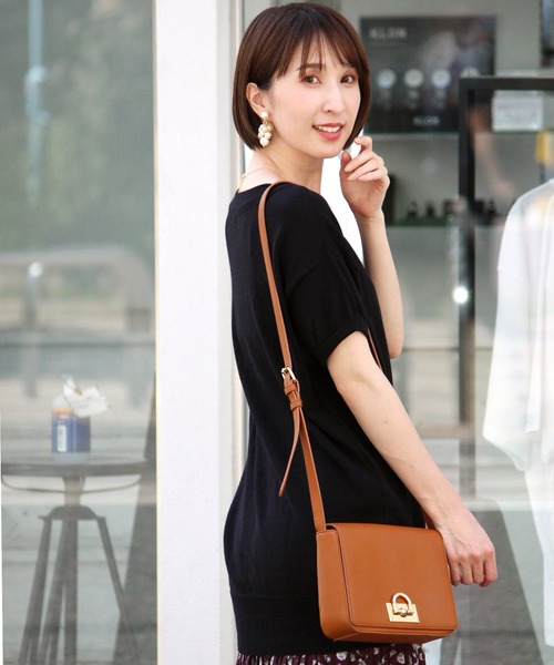 ElegChic(エレグシック)の「コットンVネックドルマンニット(ニット/セーター・レディース・ブラック/カーキ/ネイビー/オフホワイト/グレイッシュベージュ/グレー/ライトグレー・M/4L/XL)」の9枚目の写真
