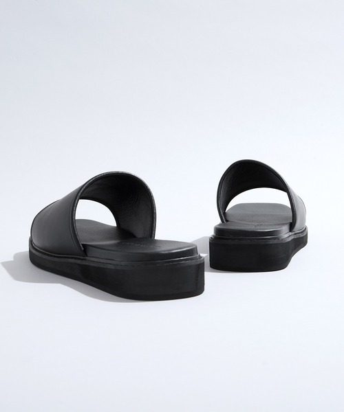 EMMA CLOTHES（エマクローズ）の「スクエアトゥワンストラップサンダル EMMA CLOTHES（サンダル・メンズ・ブラック/オフホワイト/グレイッシュベージュ・S/M/L）」の15枚目の写真