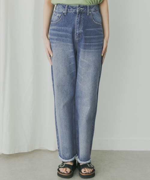 KBF+（ケービーエフプラス）の「KBF+　ハイウエストストレートデニム（デニムパンツ・レディース・オフホワイト/ライトインディゴブルー・38/36）」の15枚目の写真